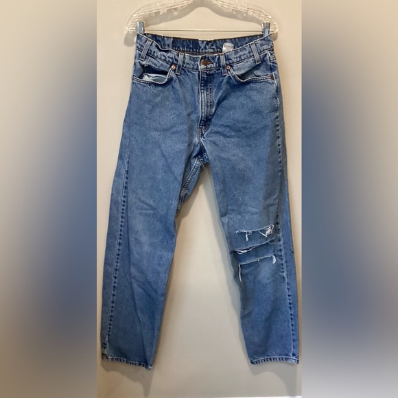 Levi’s 550 Worn Holes Distressed Lite Wash Jeans size 34/34 - Picture 1 of 5